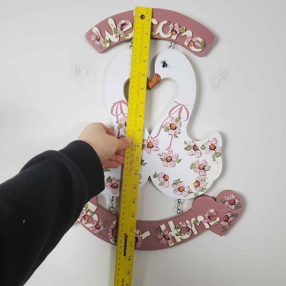 Floral Swan Wooden Wall Sign Pink Hues Hand Painted - Picture 7 of 11
